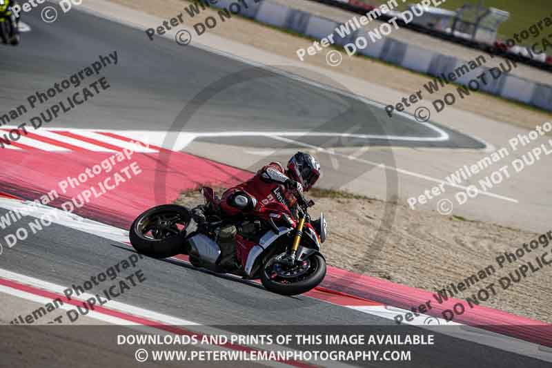 cadwell no limits trackday;cadwell park;cadwell park photographs;cadwell trackday photographs;enduro digital images;event digital images;eventdigitalimages;navarra;no limits trackdays;peter wileman photography;racing digital images;trackday digital images;trackday photos